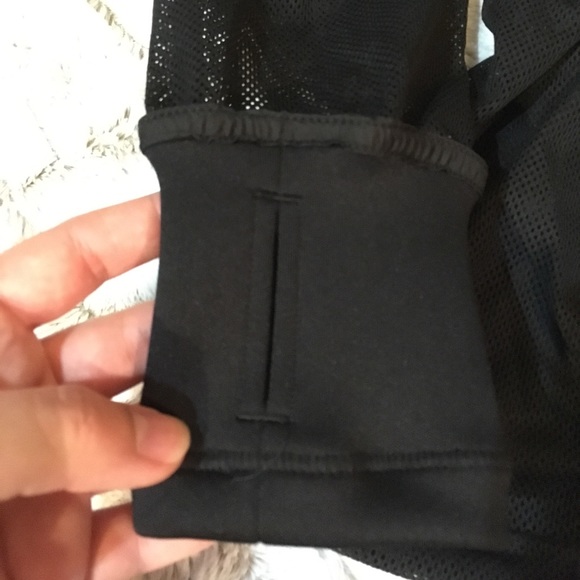Adidas by Stella McCartney Black Run Belt Jacket - Picture 6 of 8